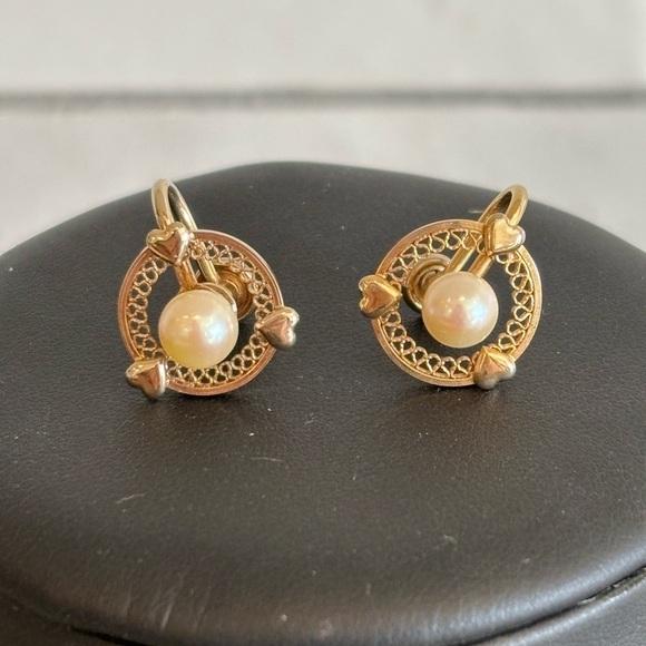 VTG 14k GF Yellow Gold Celtic Fresh Water Pearl Screw Back Womens Earrings - Picture 1 of 6